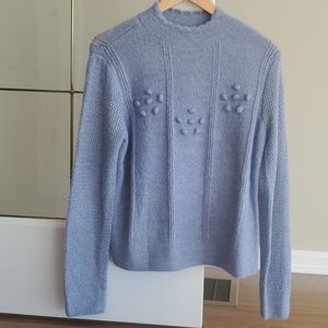 Woman's Long Sleeve Sweater